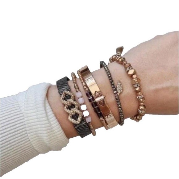 Stella & Dot Small Rebel Bangle Bracelet Rose Gold "You Do You" Quote Hinge NWOT - Picture 2 of 16